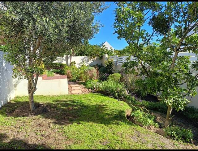 2 BEDROOM HOUSE FOR SALE IN DARLING